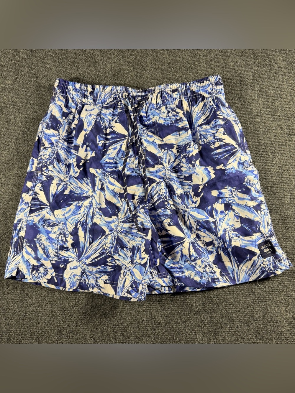 Spicy Tuna Men's Swim Trunks Tropical Blue Splash Pattern Size Large Coastal